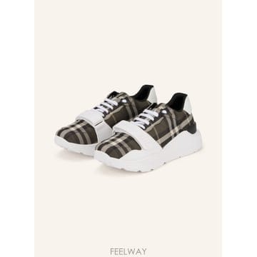 Burberry Burberry sneaker 100308637416000 TP575973060Burberry sneaker 100308637416000 TP575973060