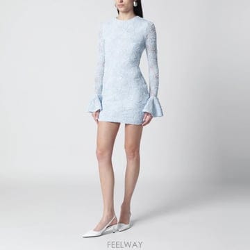 26 S/S 로테이트 라이트 블루 러플 메쉬 미니 드레스 115529 B0051974435