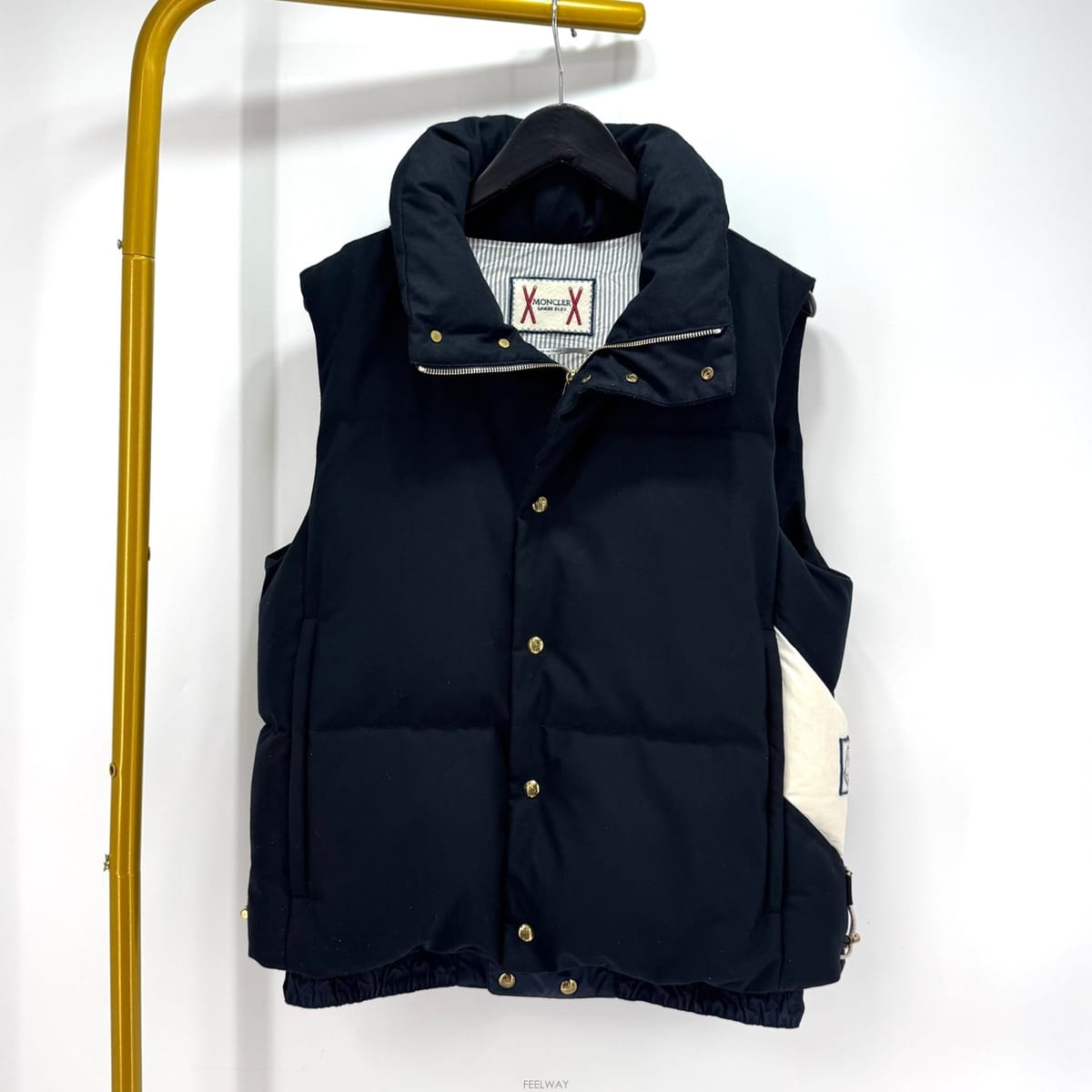 Moncler [4������] ��Ŭ���� �������� �е� ���� ����Ʈ ���̺�[4������] ��Ŭ���� �������� �е� ���� ����Ʈ ���̺�