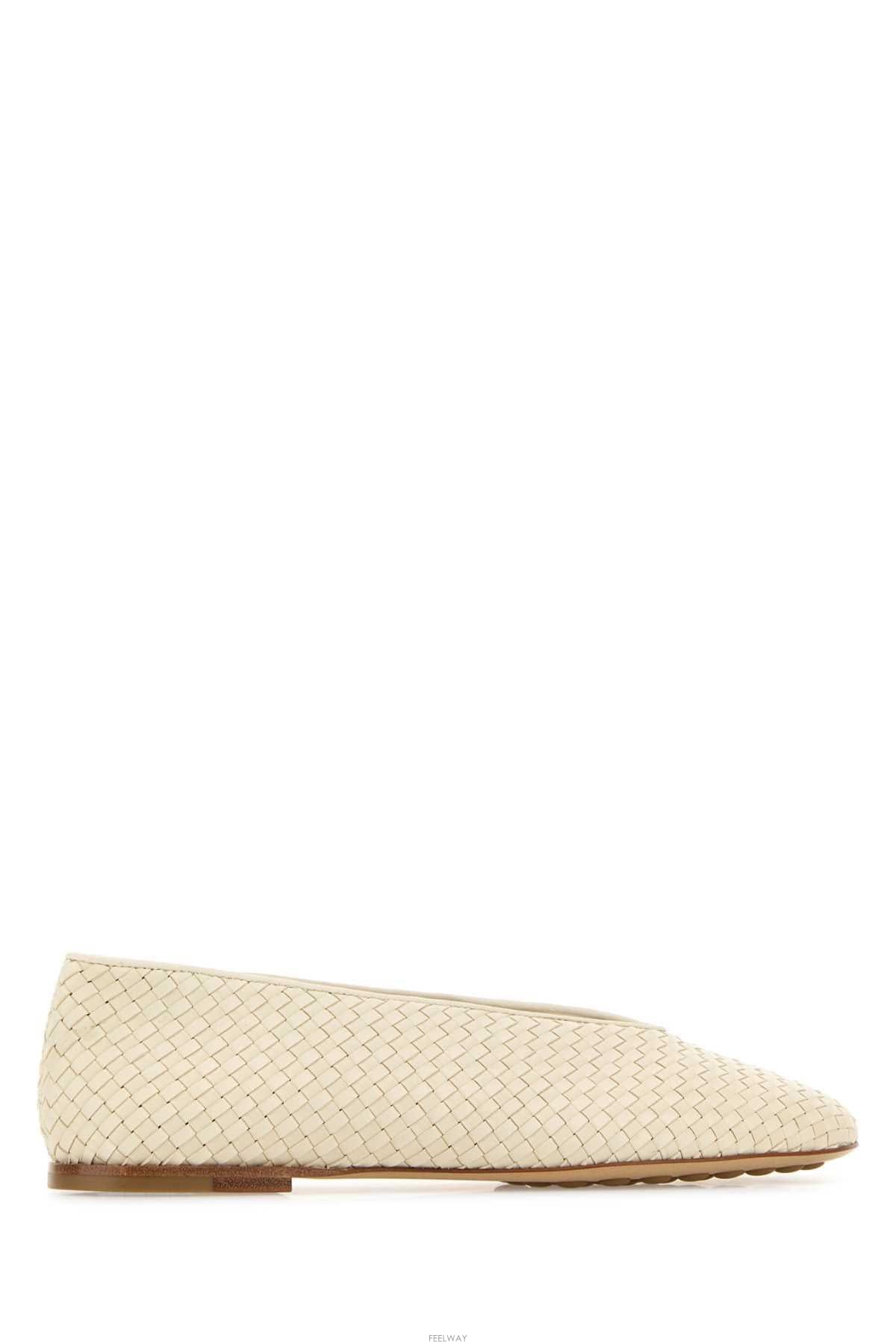 Bottega Veneta ���װ� ����Ÿ �λ� �÷����� ���� ����ũ�� WEAVE 837887V B0441797235���װ� ����Ÿ �λ� �÷����� ���� ����ũ�� WEAVE 837887