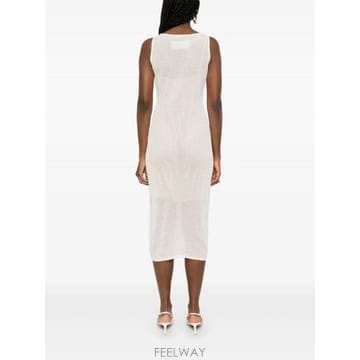 FENDI 25SS Fendi Sleeveless midi �巹�� FZDD30ATPQF08QQ TP57790376625SS Fendi Sleeveless midi �巹�� FZDD30ATPQF08QQ TP57