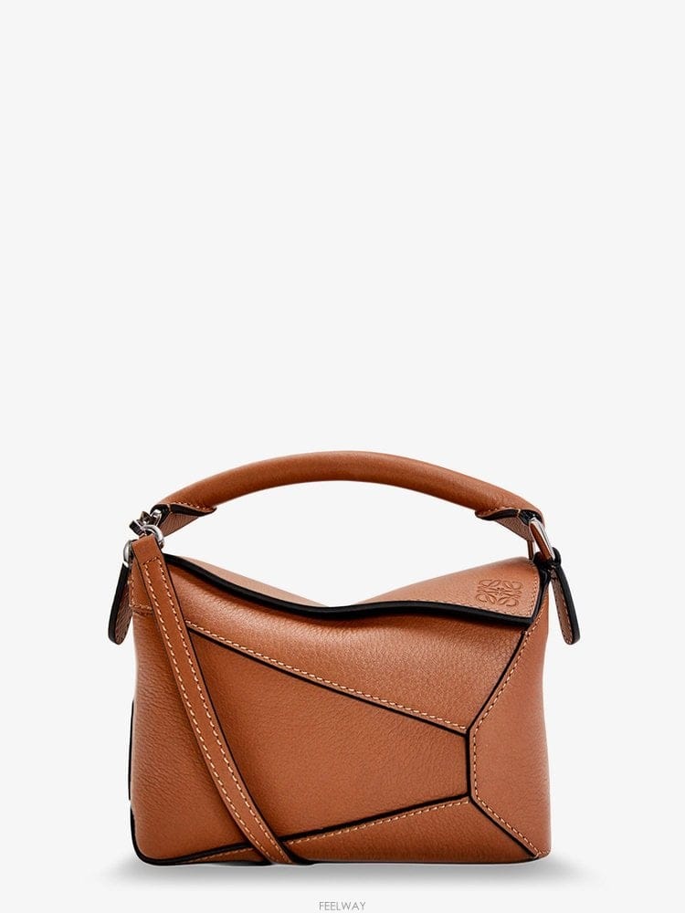 Loewe �ο��� ���� ���� ���� ũ�ν��ٵ� �� A510P88X492530 B0652264782�ο��� ���� ���� ���� ũ�ν��ٵ� �� A510P88X492530 B06