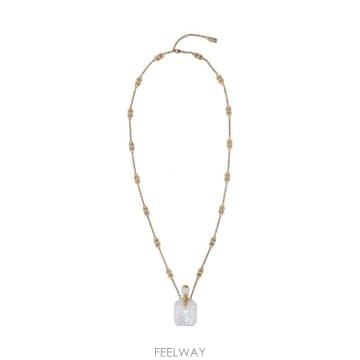 Chloe �δ��� Chloe ���ο� ȭ��Ʈ ������δ��� Chloe ���ο� ȭ��Ʈ �����