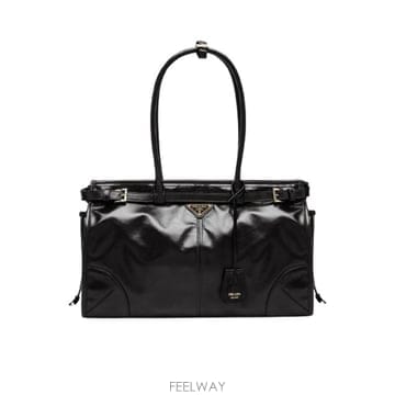 인더샵 PRADA 프라다 보니 라지 레더 토트백