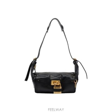 Chloe �δ��� Chloe ���ο� ���� ������δ��� Chloe ���ο� ���� �����