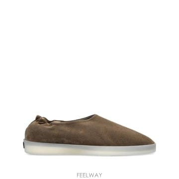 인더샵 FEAR OF GOD 피어오브갓 브라운 스니커즈