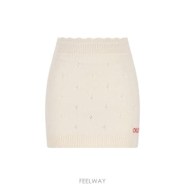 Chloe �δ��� Chloe ���ο� ������ ��ĿƮ�δ��� Chloe ���ο� ������ ��ĿƮ