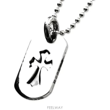 Chrome Hearts ���Ϲ�� ũ������ �ΰ� �±� ��ũ�������Ϲ�� ũ������ �ΰ� �±� ��ũ����