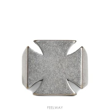 Vetements ���Ϲ�� ��Ʈ�� ũ�ν� �����Ϲ�� ��Ʈ�� ũ�ν� ��