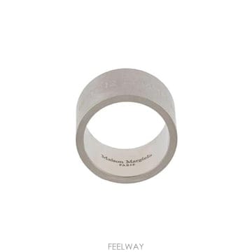 Maison Margiela ���Ϲ�� �������������� ���� Ÿ�̾� �����Ϲ�� �������������� ���� Ÿ�̾� ��