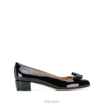Ferragamo ���Ϲ�� ��󰡸� �ٶ� ���� ������ ���������Ϲ�� ��󰡸� �ٶ� ���� ������ ������