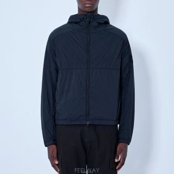 Stone Island 26 FW ���� ���Ϸ��� ���Ľ� ���� ���̳� �ĵ� L2S15Q100020 S0474 V002926 FW ���� ���Ϸ��� ���Ľ� ���� ���̳� �ĵ� L2S15Q1000