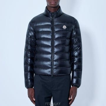 Moncler 26 FW ��Ŭ���� Sergesta ��������Ÿ ��Ŀ�� �е� L2091 1A00193 595B1 99926 FW ��Ŭ���� Sergesta ��������Ÿ ��Ŀ�� �е� L2091 1