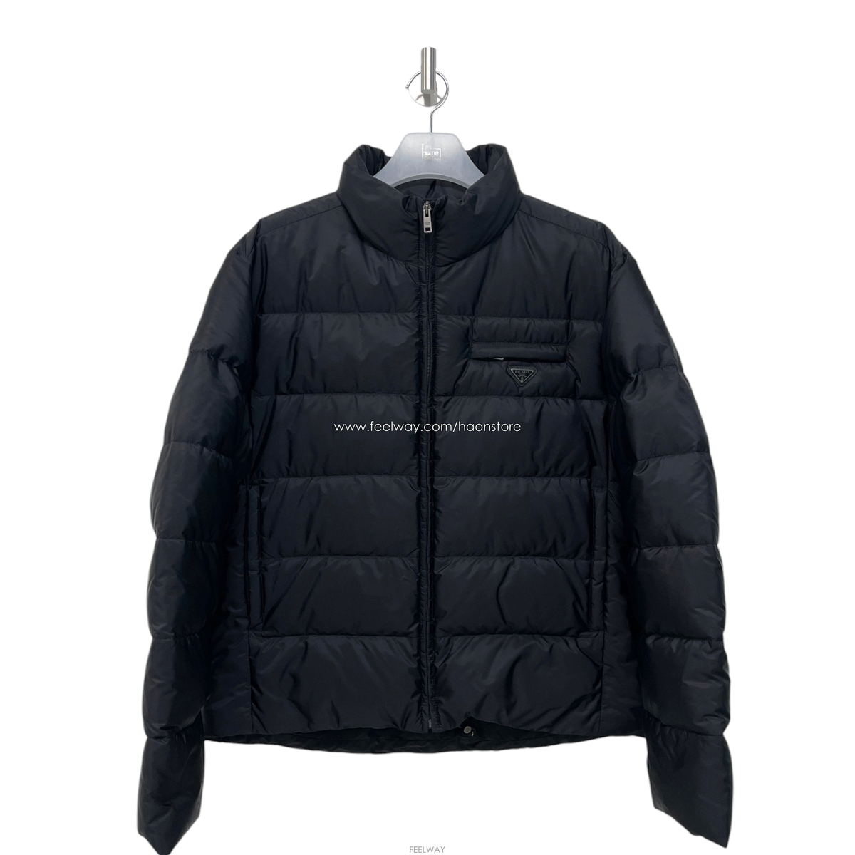 PRADA 25FW ����� SGC933 �����Ϸ� �ﰢ�ΰ� ����Ʈ �ٿ� �е�H0035225FW ����� SGC933 �����Ϸ� �ﰢ�ΰ� ����Ʈ �ٿ� �е�H