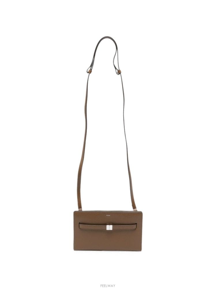 Toteme ���� ��Ʈ ���� ũ�ν��ٵ� �� 261WAM0052LE0025379 B0712181005���� ��Ʈ ���� ũ�ν��ٵ� �� 261WAM0052LE0025379 B0712