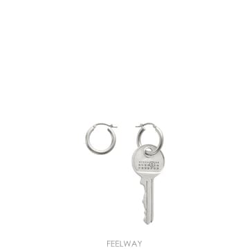 MM6 메종 마르지엘라 키 귀걸이 SM6VG0111P7105952 B0191975008