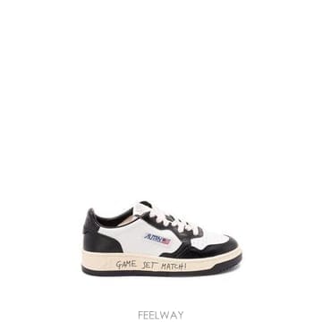 오트리 MEDALIST 로우 스니커즈 AULWBH02 WHT/BLA B0171891378