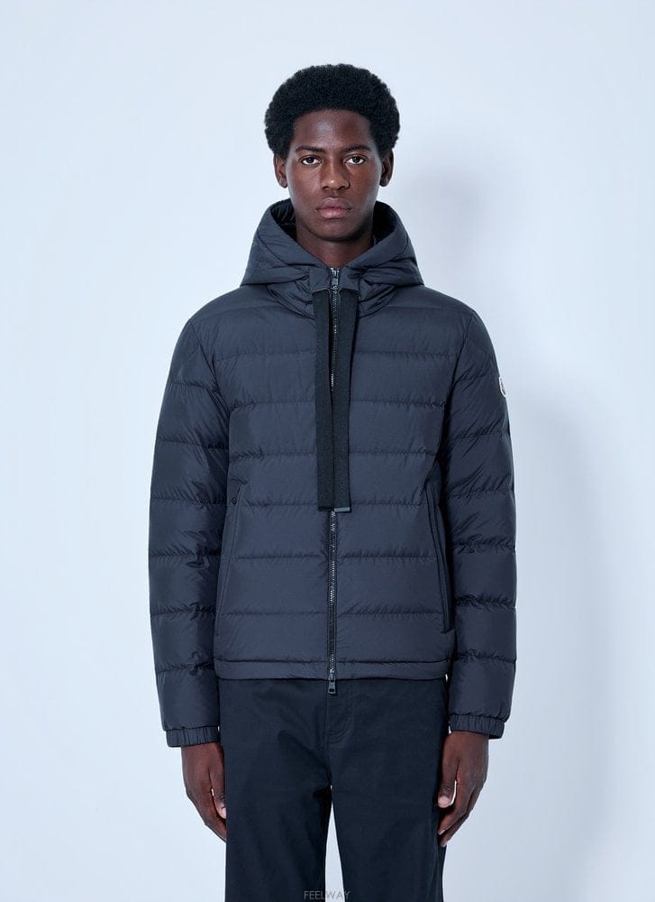 Moncler 26 F/W ��Ŭ���� ZEFLOR �ĵ� �ٿ� ���� L2091 1A00 B011226465426 F/W ��Ŭ���� ZEFLOR �ĵ� �ٿ� ���� L2091 1A00 B0112