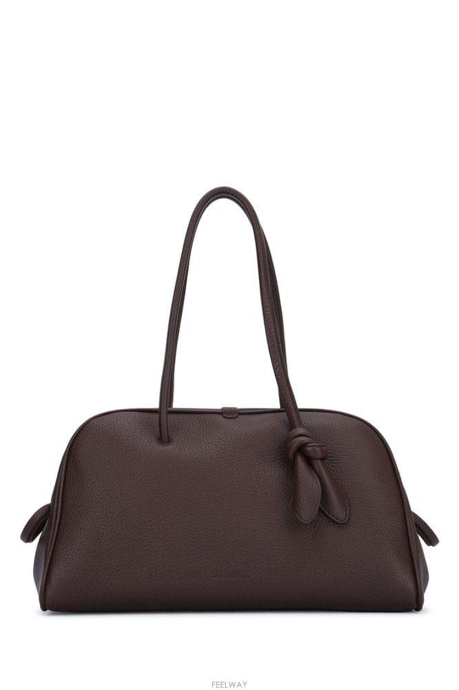 Jacquemus ��ũ���� �� �������� BAU00417AC03A03 880 B0441961041��ũ���� �� �������� BAU00417AC03A03 880 B0441961041