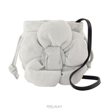 26 F/W 마크 제이콥스 더 드로스트링 미니 숄더 백 MARC JA B0732253371