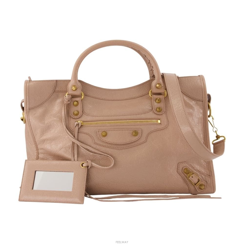 Balenciaga 26 F/W �߷��þư� �� ��Ƽ M �ڵ�� �߷��þư� ���� ������ 8 B073225431326 F/W �߷��þư� �� ��Ƽ M �ڵ�� �߷��þư� ���� ��