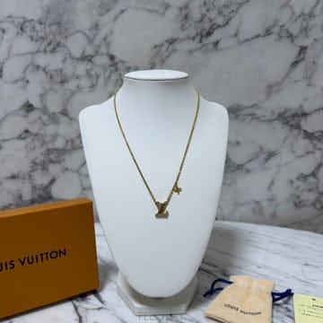 Louis Vuitton ���̺��� Lv �����ڴ� ����̷��̺��� Lv �����ڴ� �����