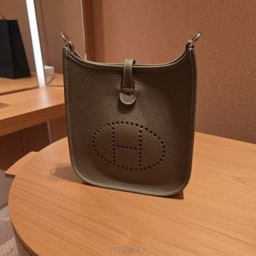 에르메스 에블린 16 미니 미블린 백 골드 블랙 에토프 은장 금장 H069426CCCR