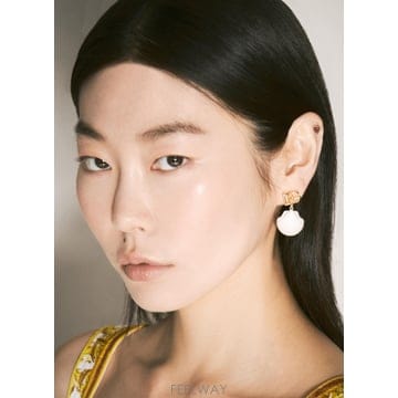 돌체 앤 가바나 카프리 씨쉘 팬던트 이어링 PM