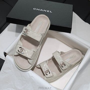 CHANEL [����] ��ǰ/�ι躸��/����/����/���� ��/��ũ�� ������ ũ����Ż CC �ΰ� �������� 37[����] ��ǰ/�ι躸��/����/����/���� ��/��ũ�� ������ 