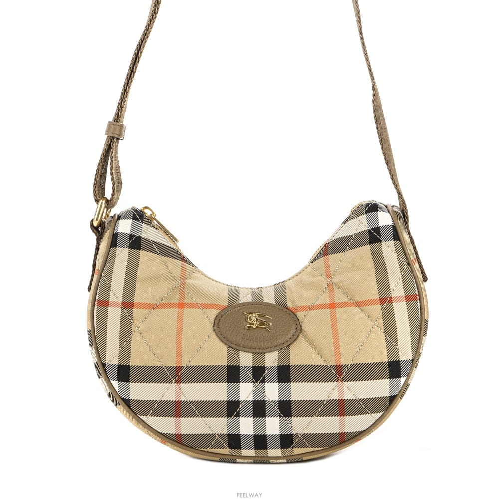 Burberry (HORSESHOE 8122136) ���� Ȧ���� ũ�ν��� 26FW(HORSESHOE 8122136) ���� Ȧ���� ũ�ν��� 26FW