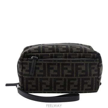 FENDI FW26[���] Ŭ��ġ�� 8N0216 B16FF1PR4 [B0]FW26[���] Ŭ��ġ�� 8N0216 B16FF1PR4 [B0]