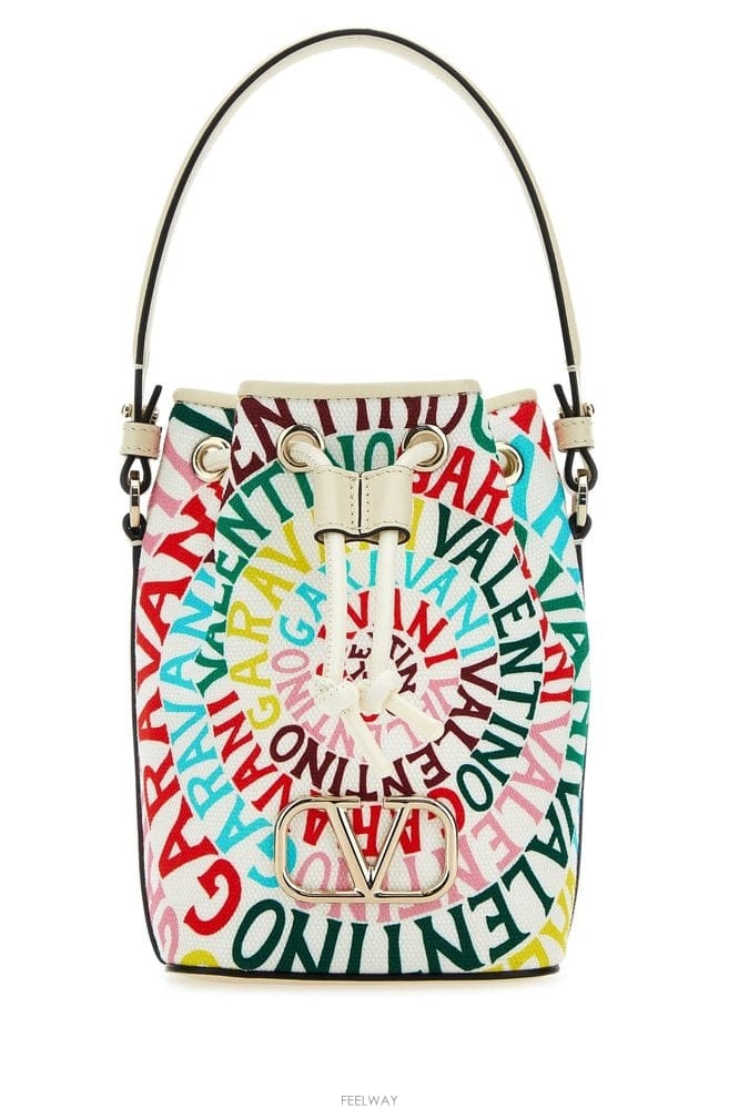 Valentino �߷�Ƽ�� Ŭ��ġ 3W2P0Z44TUU K2P B0441177185�߷�Ƽ�� Ŭ��ġ 3W2P0Z44TUU K2P B0441177185