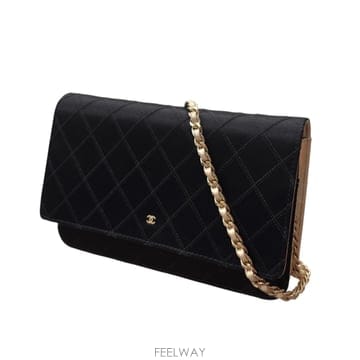 CHANEL ���� Ŭ����Woc����ü�� ũ�ν� �����������ƾ�� ��尡�׻��� Ŭ����Woc����ü�� ũ�ν� ���������ƾ�� ��尡��