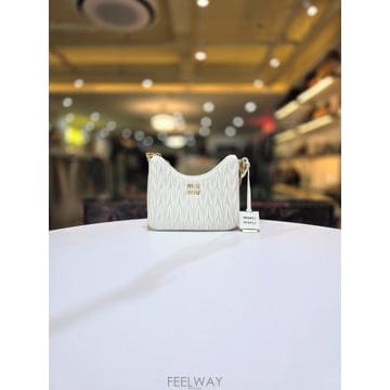 Miu Miu �̿�̿� ���׶�� ���� ü�� ����� 5BH211�̿�̿� ���׶�� ���� ü�� ����� 5BH211