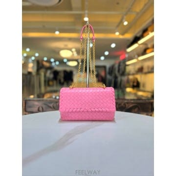 Bottega Veneta ���װ� ����Ÿ ��Ʈ��ġ���� �ø��Ǿ� ü�� ��ũ ����� 386498���װ� ����Ÿ ��Ʈ��ġ���� �ø��Ǿ� ü�� ��ũ ����� 3