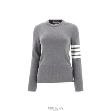 Thom Browne 26FW 4�� �ж�� Ŭ���� ��Ʈ FKA239A 00014 05526FW 4�� �ж�� Ŭ���� ��Ʈ FKA239A 00014 055