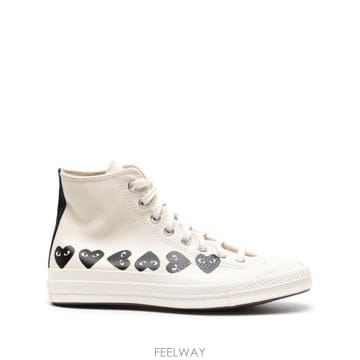 24SS 꼼데가르송 스니커즈 bianche con cuori P1K1272 TP577894430