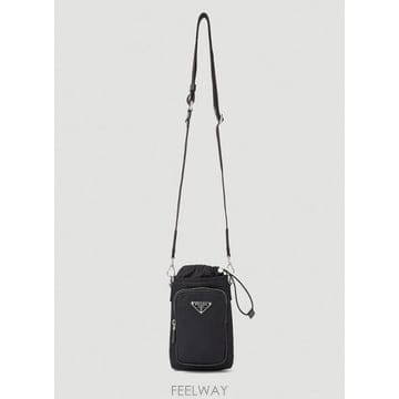 26 FW 프라다 남성 Re Nylon Pouch Bag 2ZH155 2DMI F0002 TP87634318