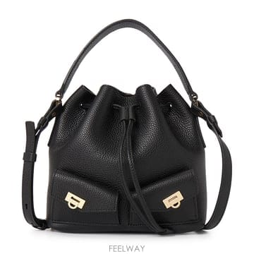 Ferragamo [�񿣺��ǰ��] FERRAGAMO ��󰡸� ���� ��� ��Ƽ���� ��Ŷ�� �����[�񿣺��ǰ��] FERRAGAMO ��󰡸� ���� ��� ��Ƽ���� 