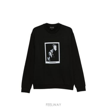 엠포리오 아르마니 프린트 코튼 맨투맨 EM006933AF27740F B0712267457
