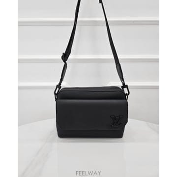 Louis Vuitton [�̴ٽ�] ���̺��� �н�Ʈ���� �޽����� M22482 ����Ĩ[�̴ٽ�] ���̺��� �н�Ʈ���� �޽����� M22482 ����Ĩ