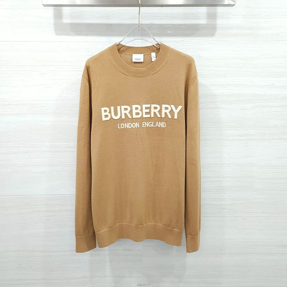 Burberry [������] M / ������ ī�� ��Ÿ���þ� �ΰ� ��Ʈ 8052010[������] M / ������ ī�� ��Ÿ���þ� �ΰ� ��Ʈ 8052010