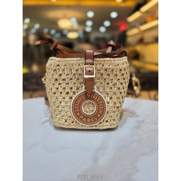 Louis Vuitton ���̺��� �뿡 �۽� ���Ǿ� ���߷� �̴� ũ�ν��� M83521���̺��� �뿡 �۽� ���Ǿ� ���߷� �̴� ũ�ν��� M83521