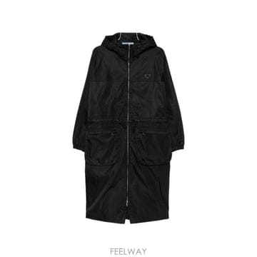 프라다 레인코트 리나일론