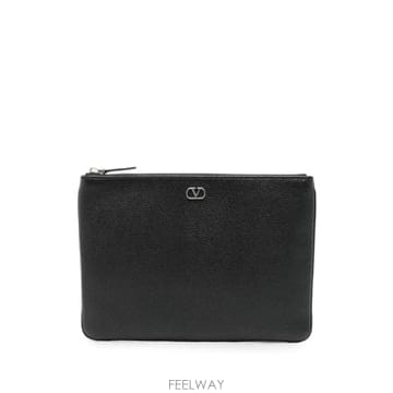 Valentino 26FW �߷�Ƽ�� ����ٴ� Ŭ��ġ �Ŀ�ġ YP0AP5UAG 0NO NERO26FW �߷�Ƽ�� ����ٴ� Ŭ��ġ �Ŀ�ġ YP0AP5UAG 0NO NER
