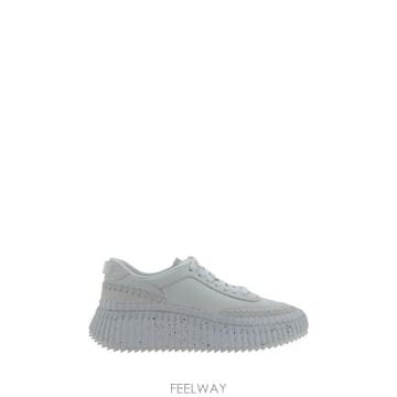 끌로에 나마 스니커즈