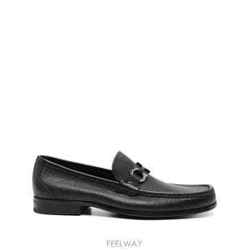 Ferragamo 26SS ����䷹ ��󰡸� ���� 029392GRANDIOSO 642848NERO26SS ����䷹ ��󰡸� ���� 029392GRANDIOSO 642848NERO