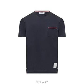 26FW 톰브라운 미디움 웨이트 저지 팁 포켓 크루넥 티셔츠 MJS010A 01454 415 BLUE