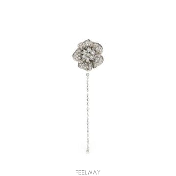 ALESSANDRA RICH 26FW �˷�����ġ �̾ FABA3380 J0024 0001 SILVER WHITE26FW �˷�����ġ �̾ FABA3380 J0024 0001 SILVER 
