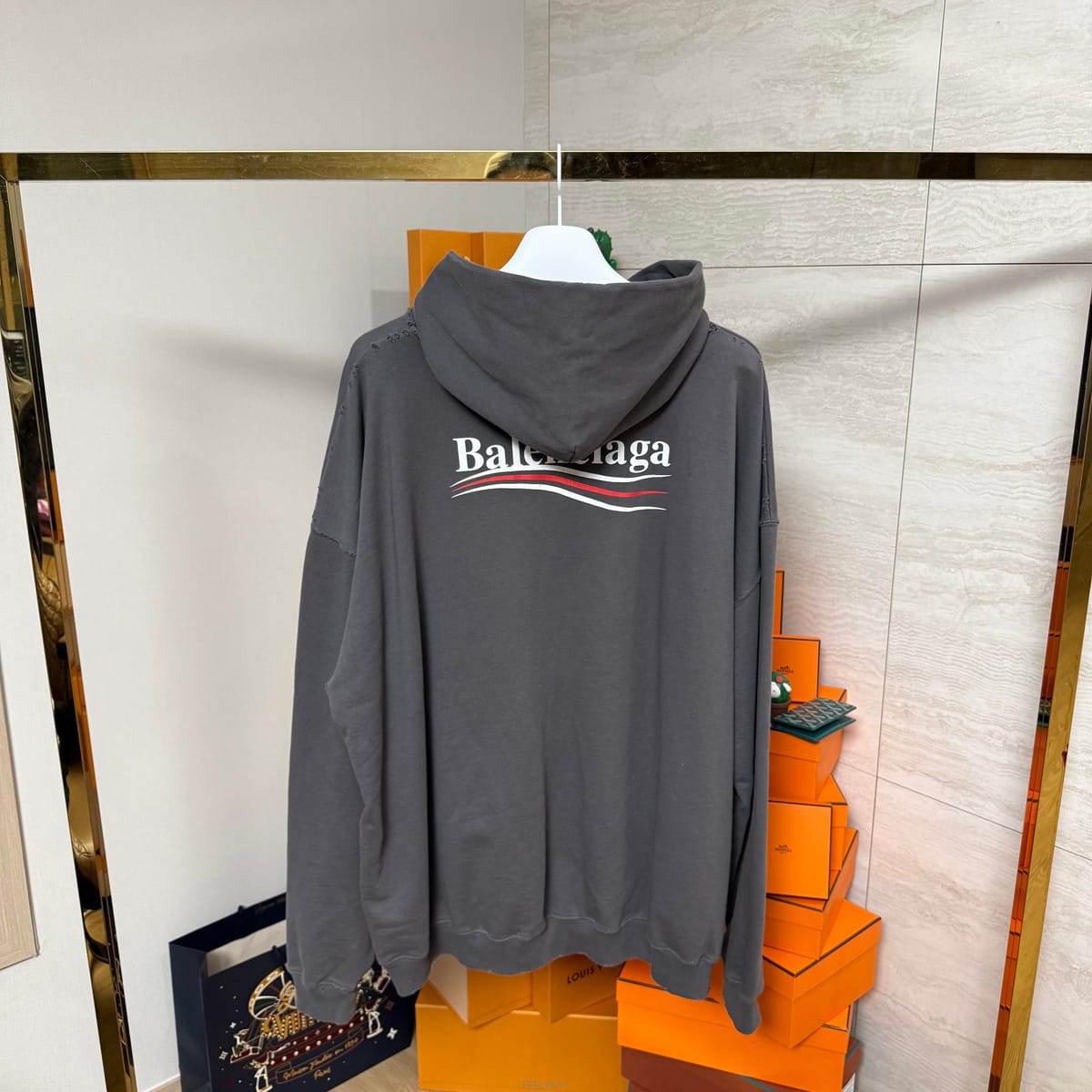 Balenciaga [XS,������]�߷��þư� ����Ƽ�� ������ ���̺�ΰ� �ĵ�Ƽ[XS,������]�߷��þư� ����Ƽ�� ������ ���̺�ΰ� �ĵ�
